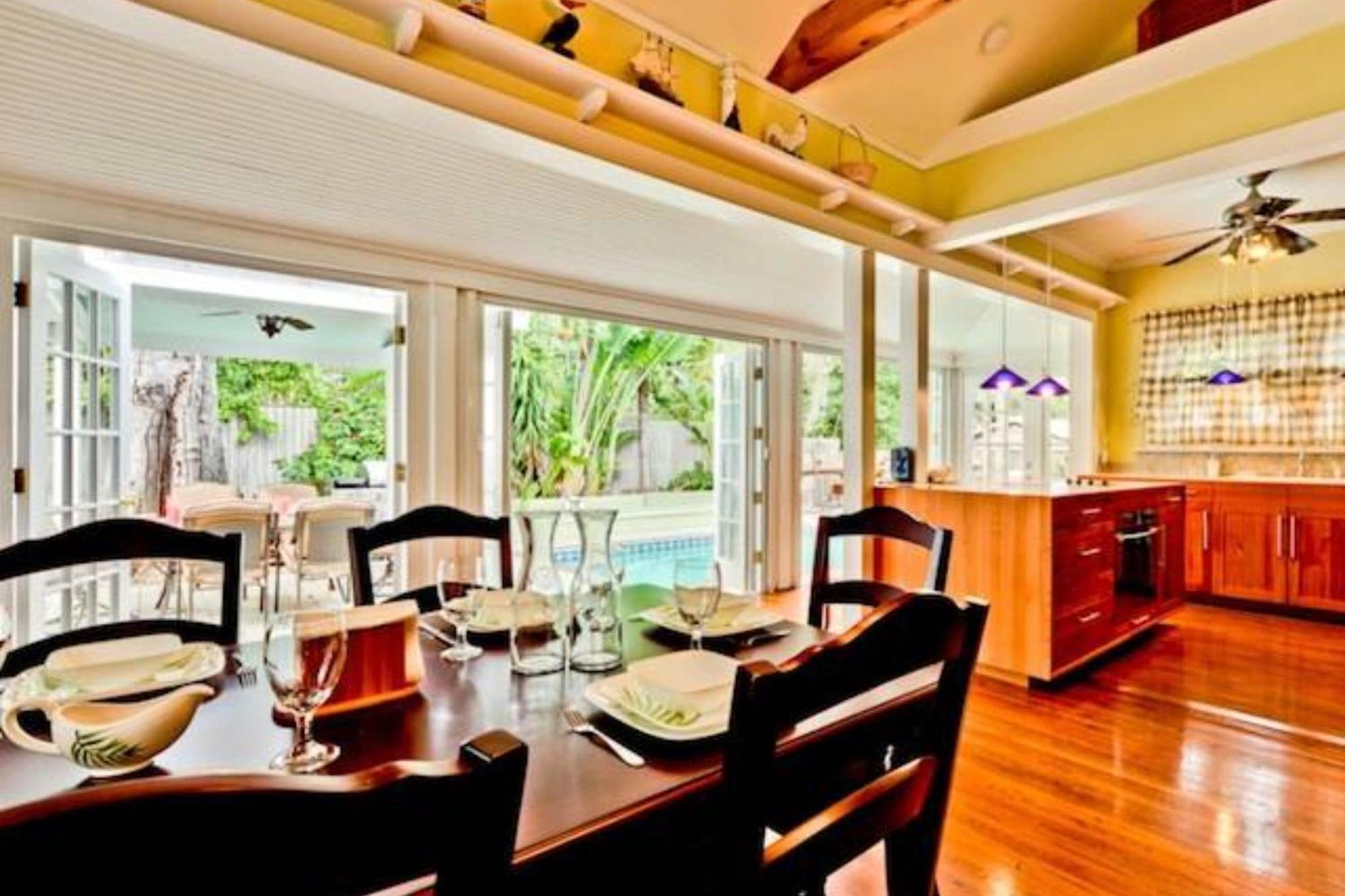 Casa De Rosalie By Avantstay Great Location W Pool Bbq Outdoor Dining Month Long Stays Only Key West Exterior photo