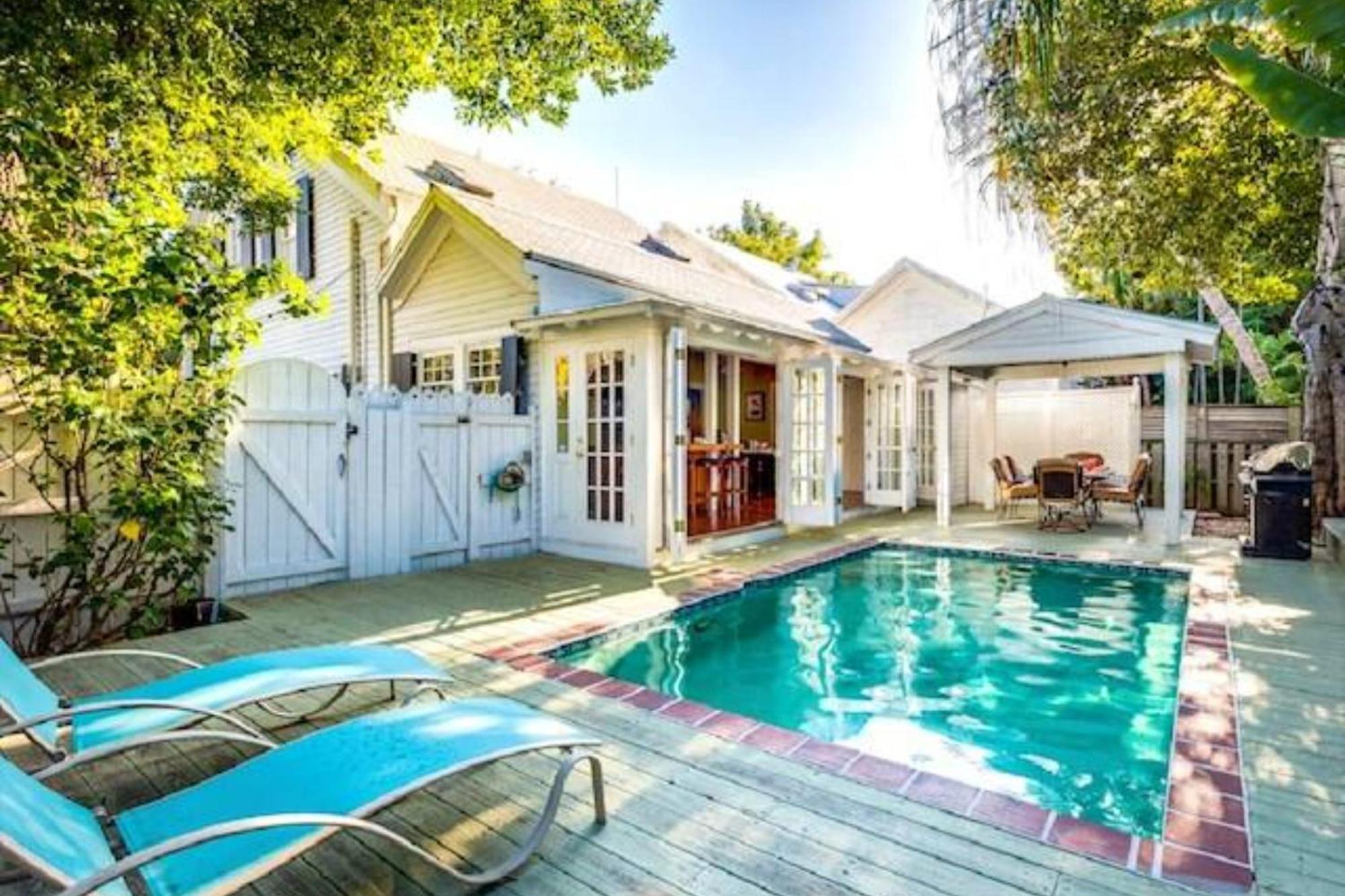 Casa De Rosalie By Avantstay Great Location W Pool Bbq Outdoor Dining Month Long Stays Only Key West Exterior photo